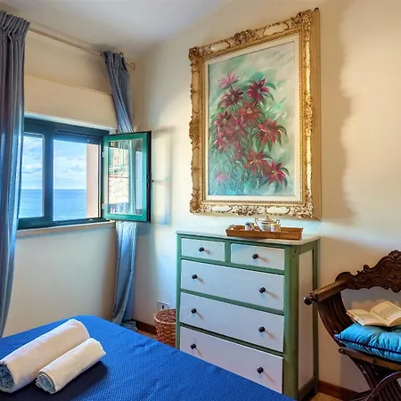 Beachfront Penthouse Holiday home Taormina