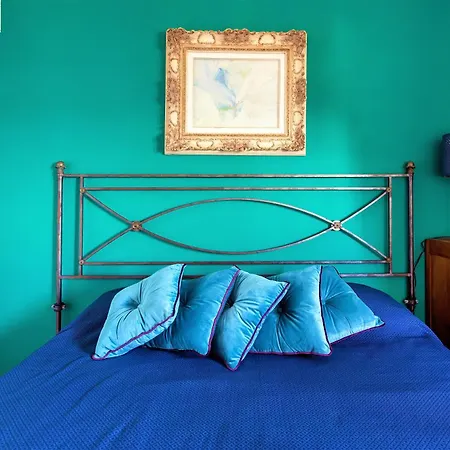 Beachfront Penthouse Taormina
